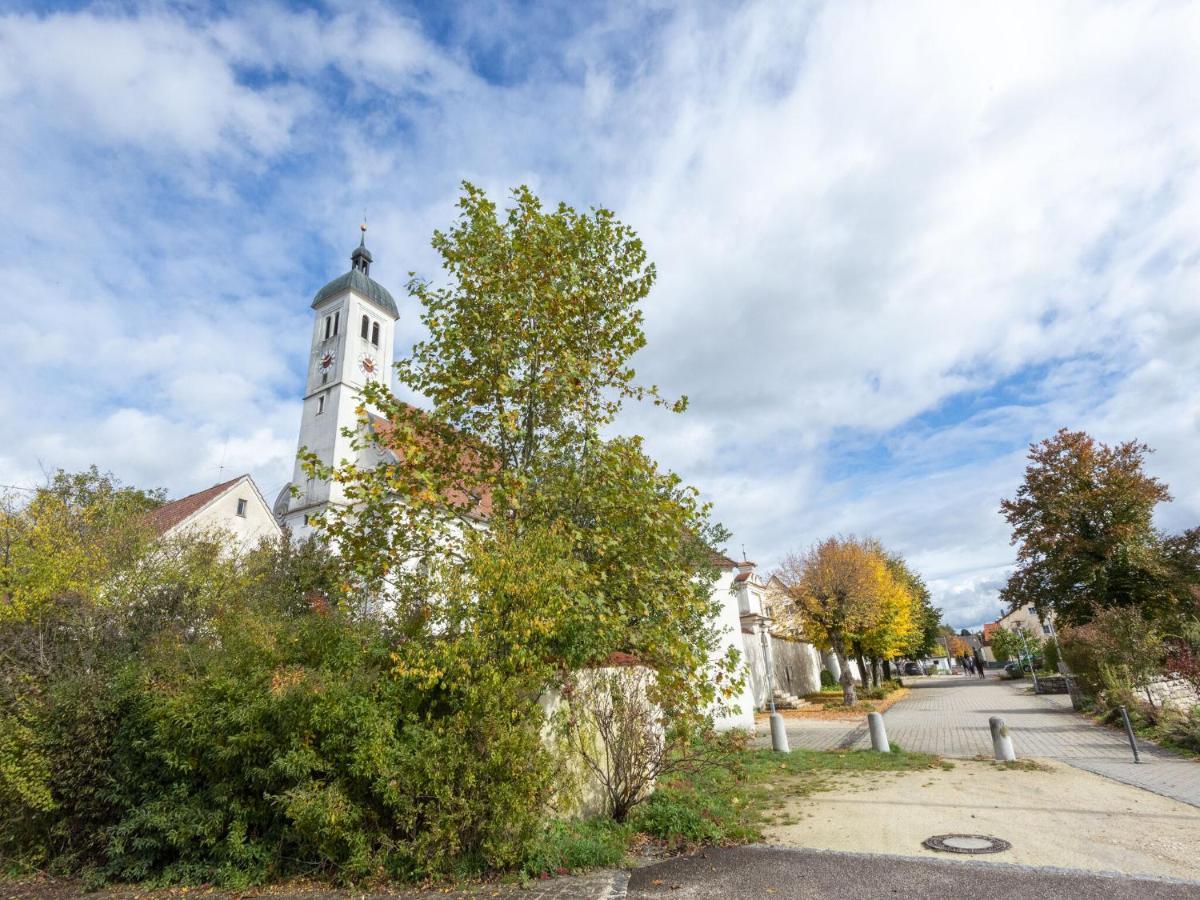 Apartment With Terrace In An Ideal Location Haunsheim Esterno foto