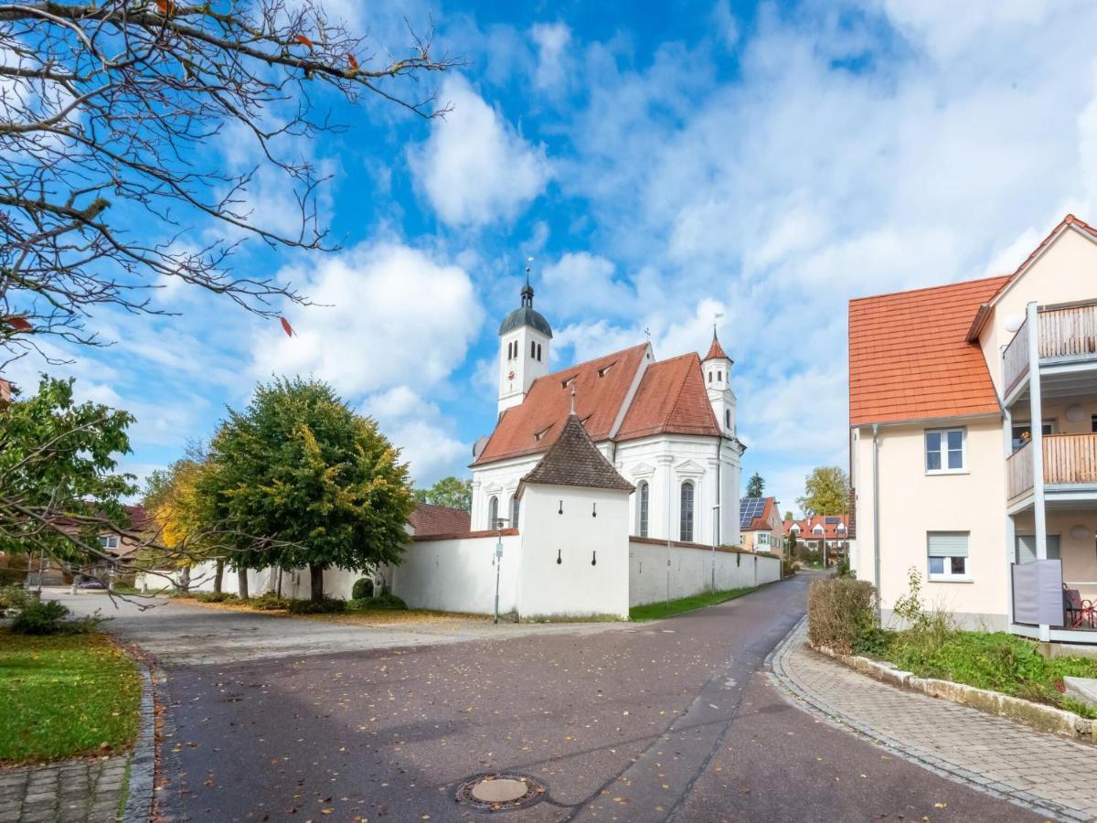 Apartment With Terrace In An Ideal Location Haunsheim Esterno foto